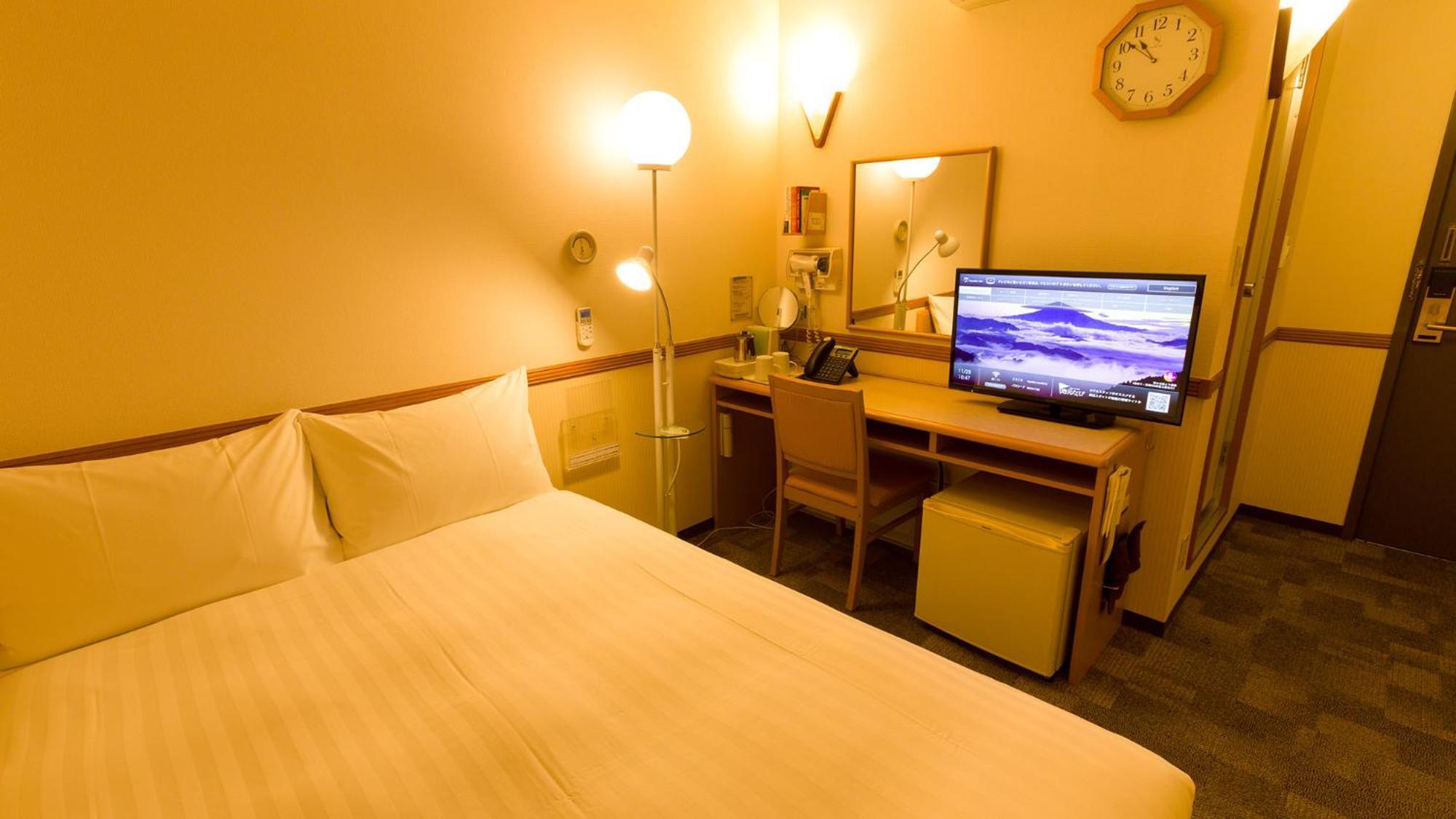 Toyoko Inn Shin-Yatsushiro Ekimae Habitación foto