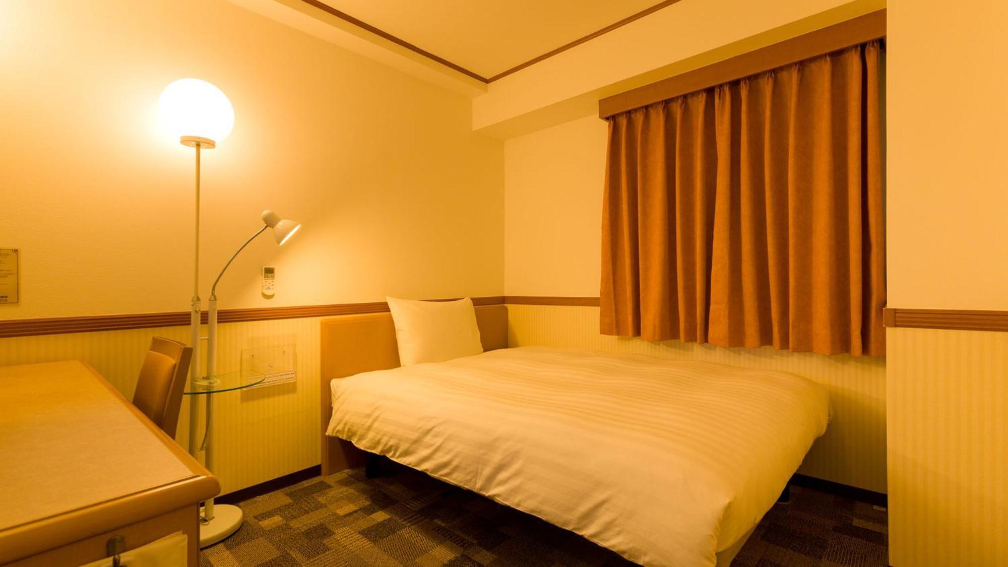 Toyoko Inn Shin-Yatsushiro Ekimae Habitación foto