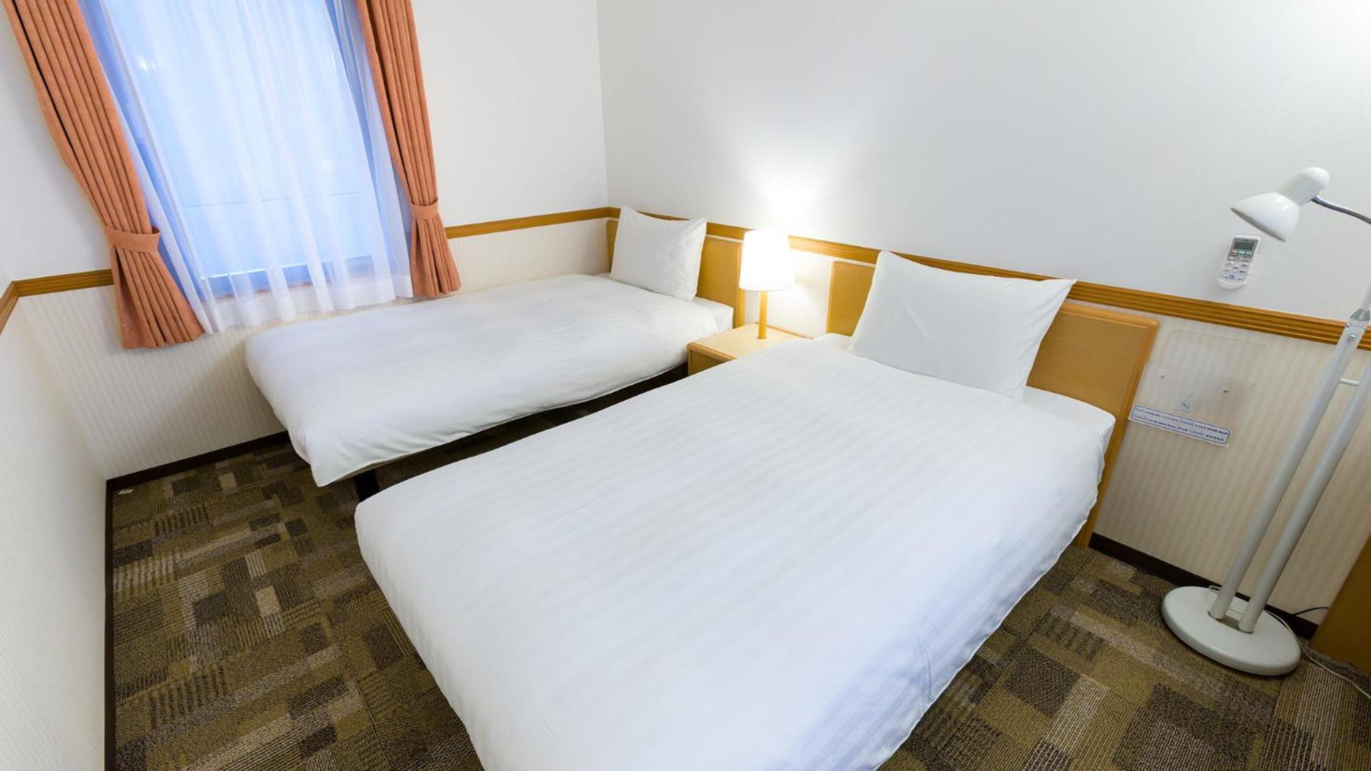 Toyoko Inn Shin-Yatsushiro Ekimae Habitación foto
