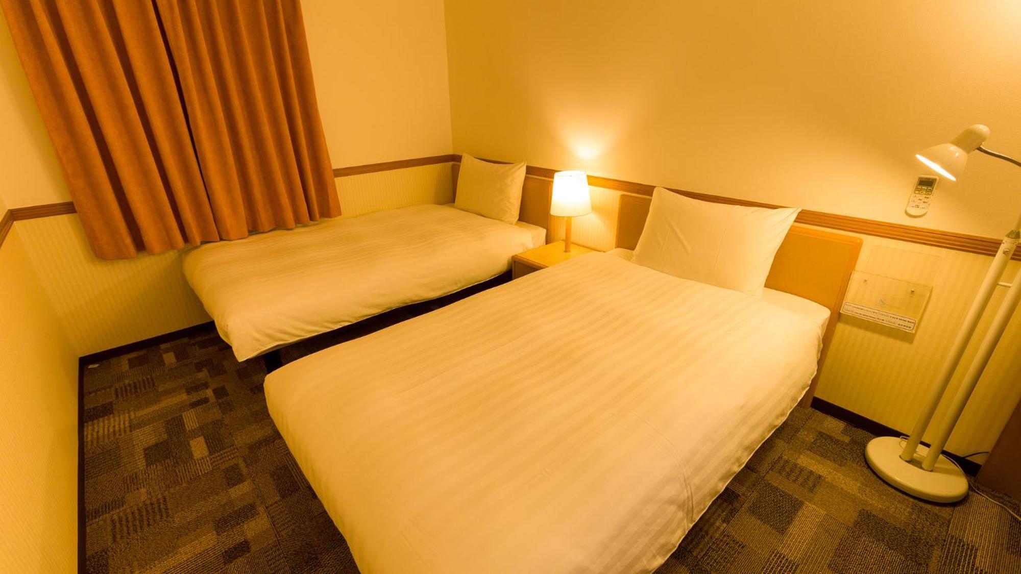 Toyoko Inn Shin-Yatsushiro Ekimae Habitación foto